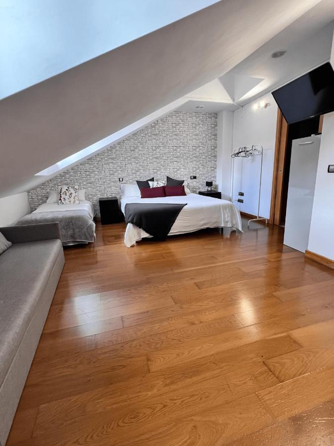 Apartamentos San Antonio 阿兰达德杜洛 外观 照片