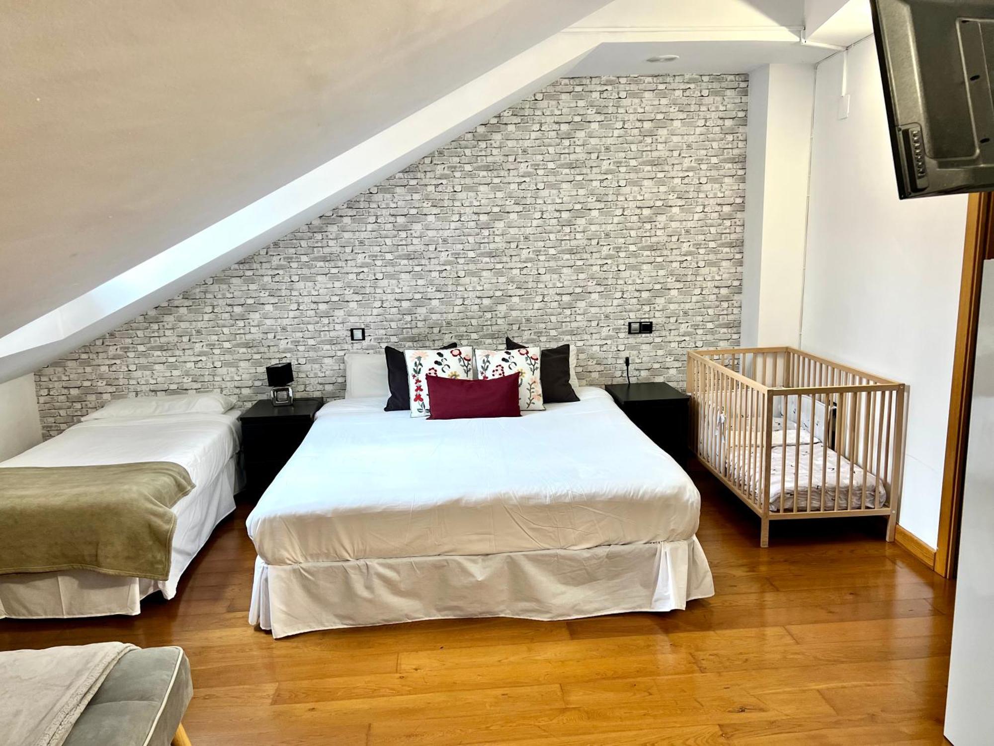 Apartamentos San Antonio 阿兰达德杜洛 外观 照片