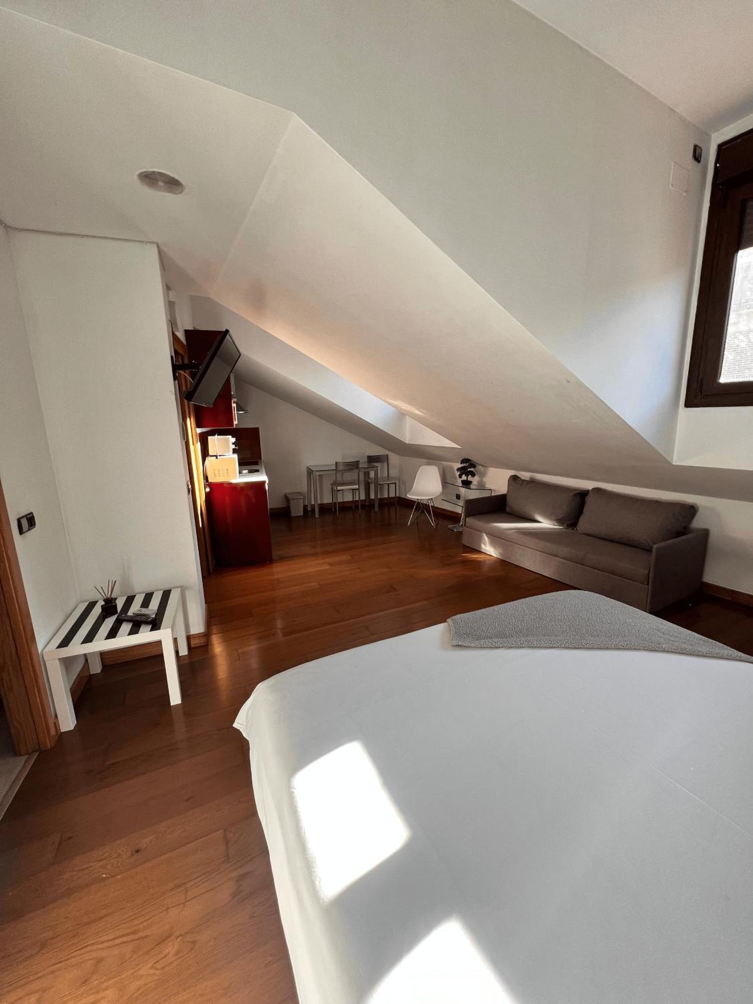 Apartamentos San Antonio 阿兰达德杜洛 外观 照片