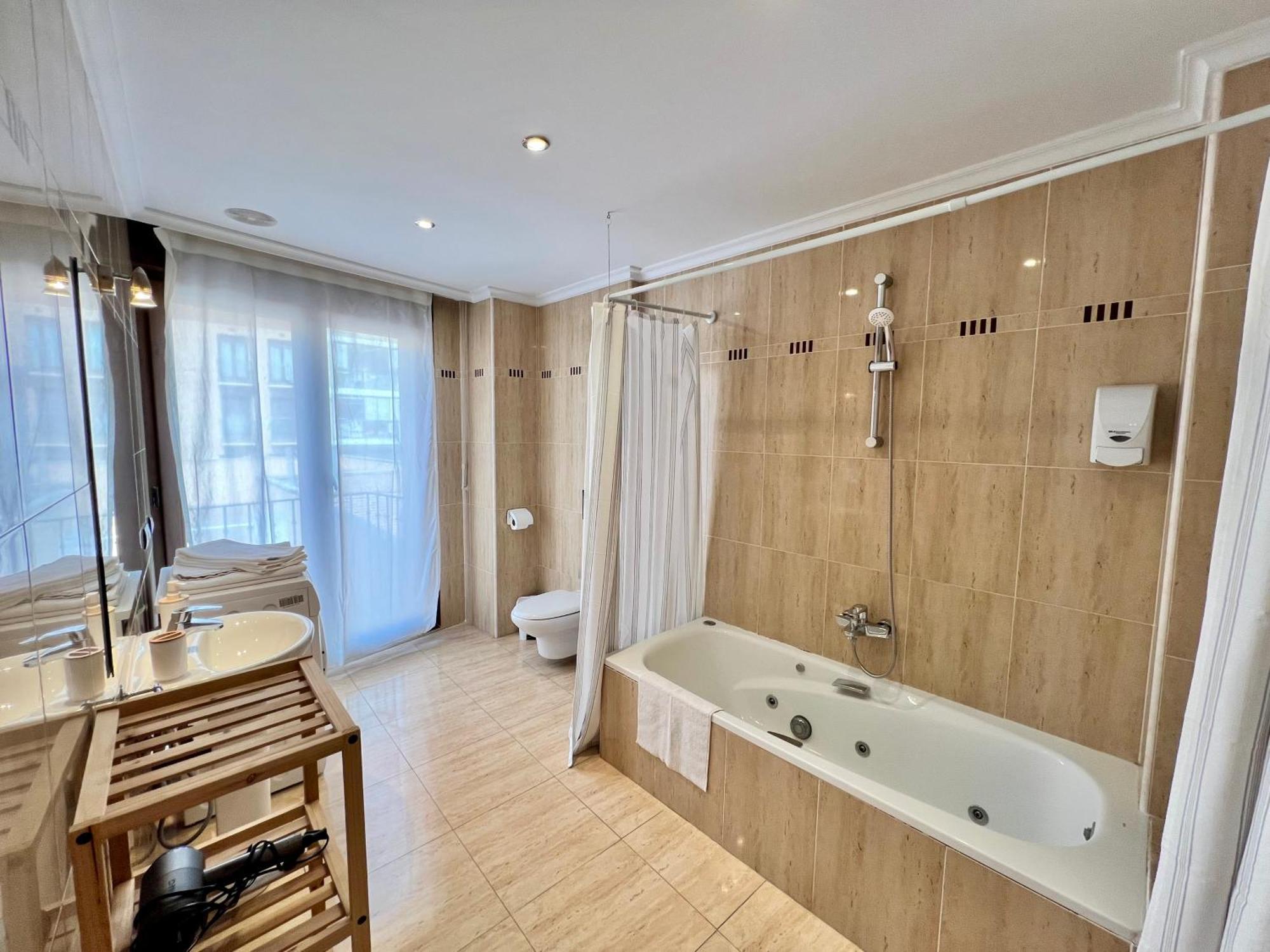 Apartamentos San Antonio 阿兰达德杜洛 外观 照片